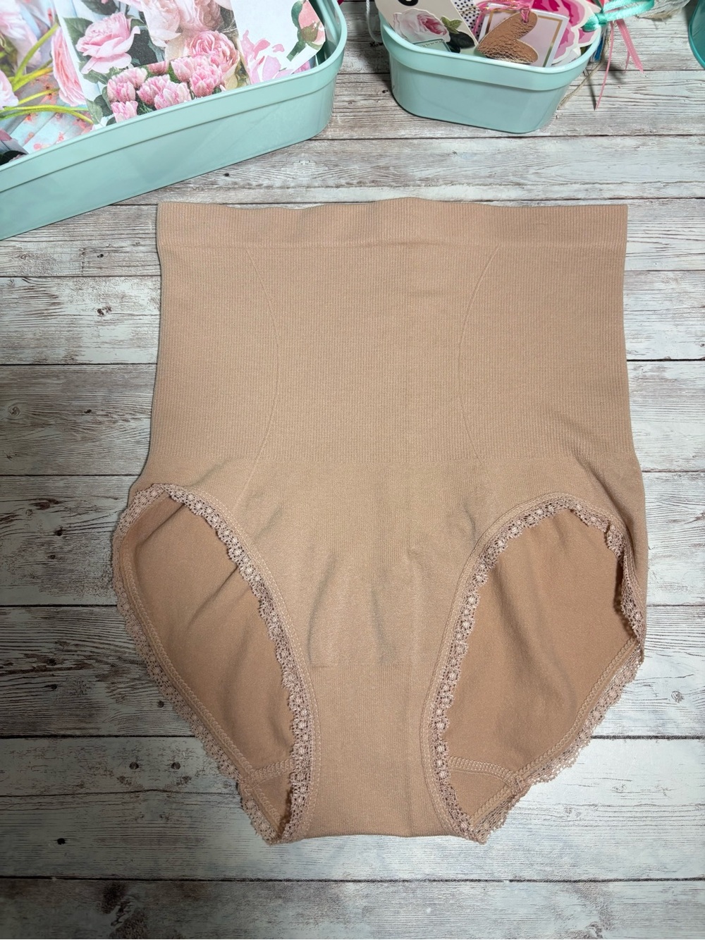 Laura Ashley Tan High Waisted Shaping Briefs Womens Sz S Lace Trim Tummy Control
